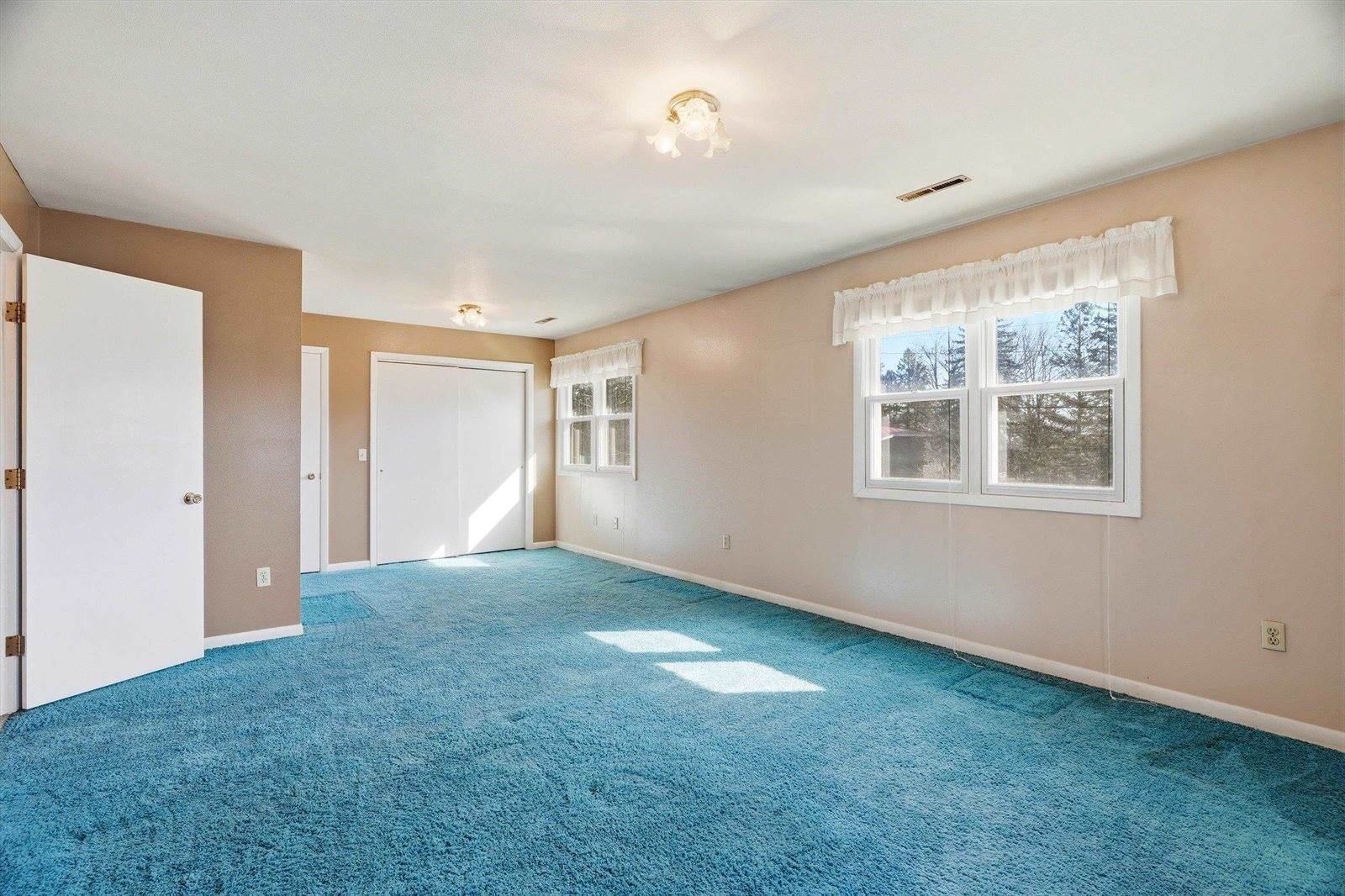 1906 S Cedar Avenue, Marshfield, WI 54449