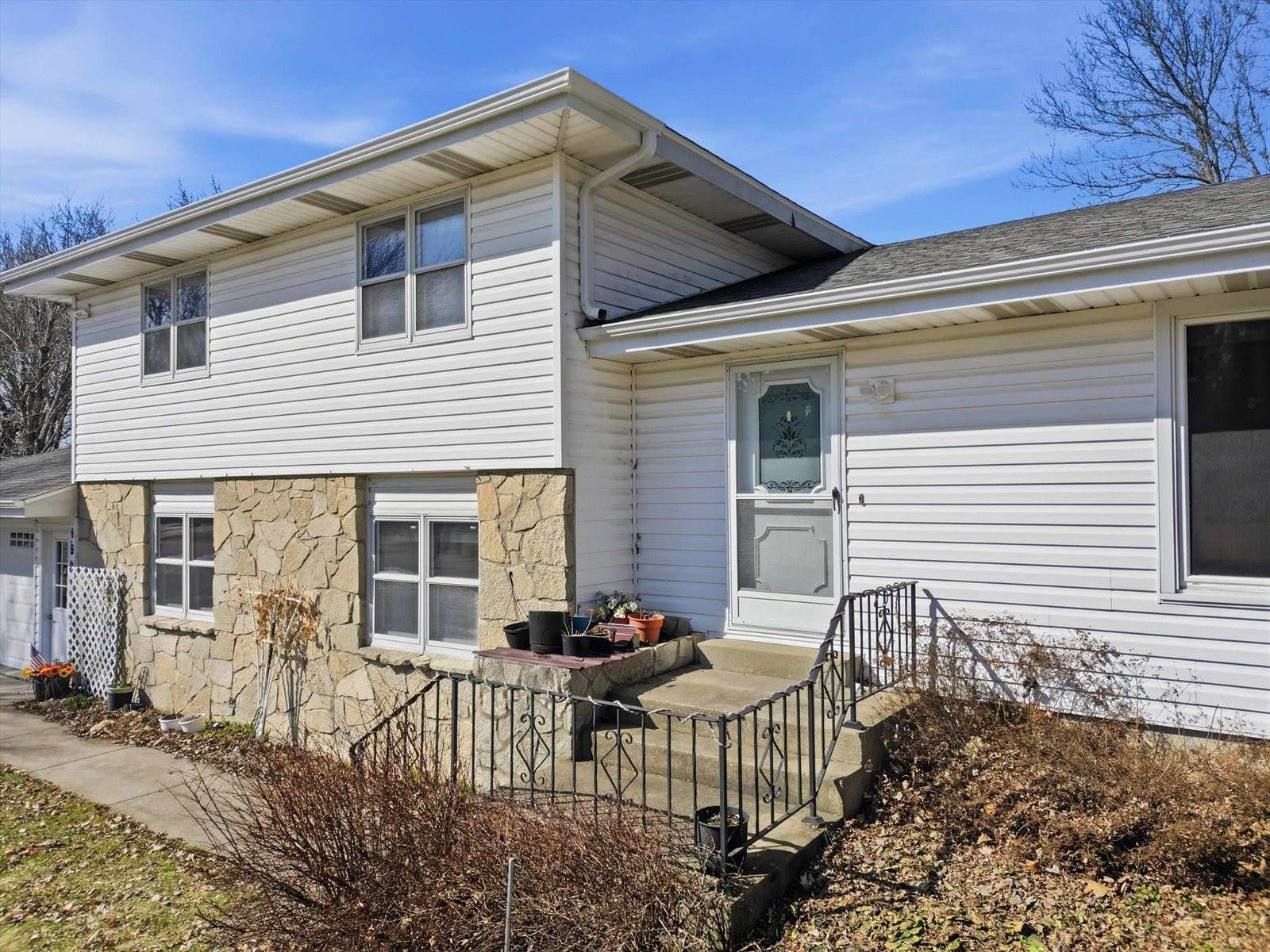 1906 S Cedar Avenue, Marshfield, WI 54449