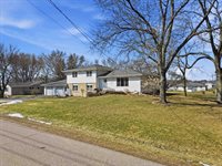 1906 S Cedar Avenue, Marshfield, WI 54449