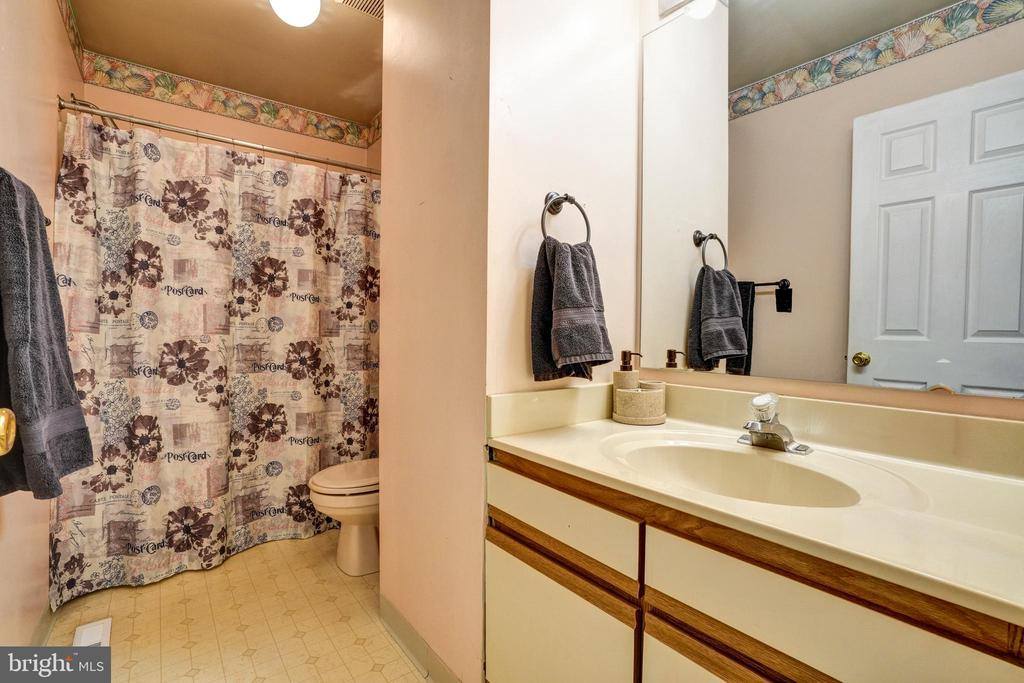 315 Jenville Court, Coatesville, PA 19320