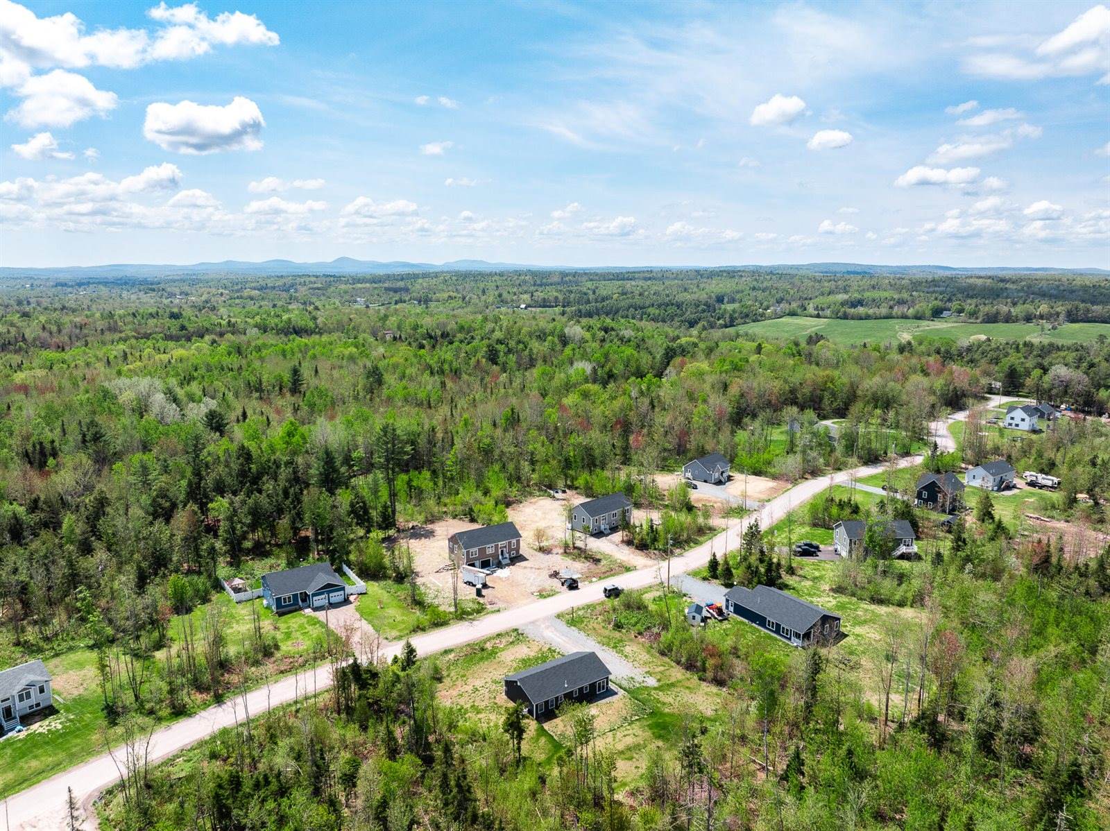 52 Lindsay Drive, Levant, ME 04456