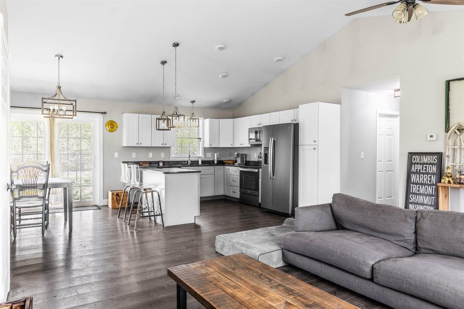 52 Lindsay Drive, Levant, ME 04456