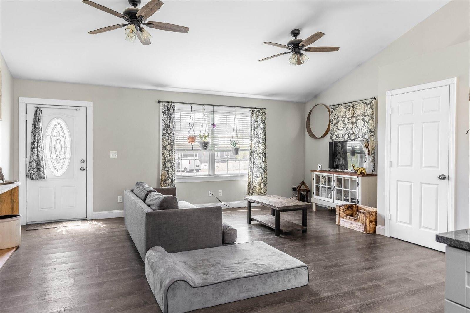 52 Lindsay Drive, Levant, ME 04456