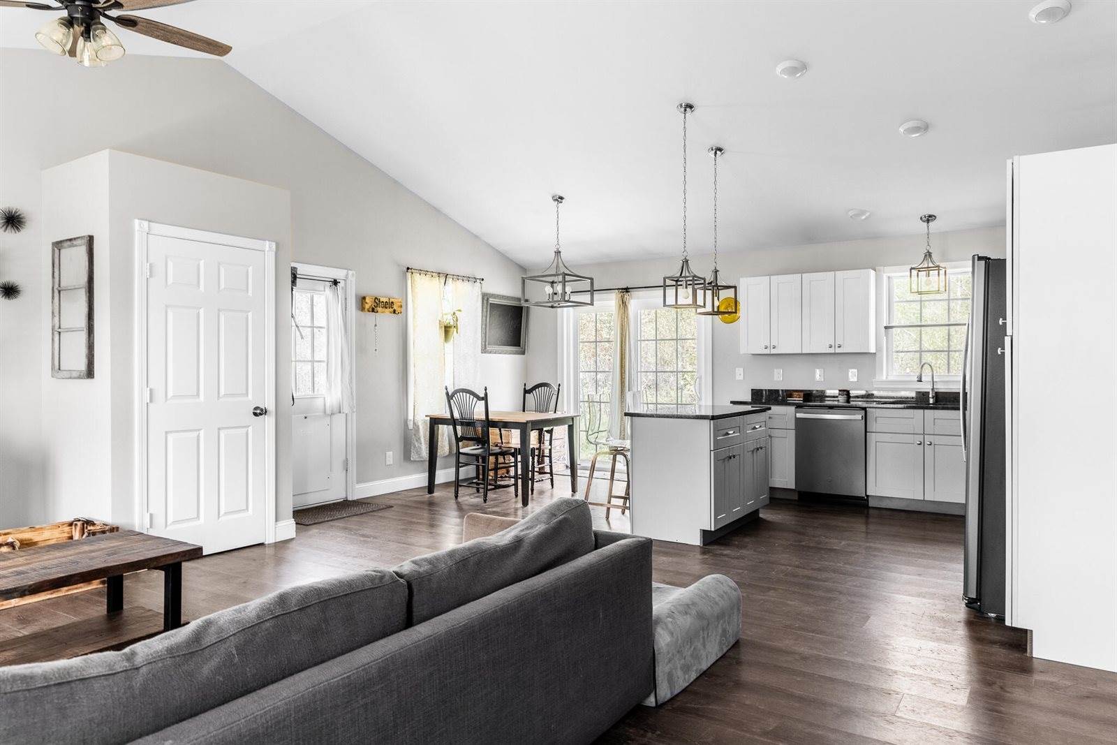 52 Lindsay Drive, Levant, ME 04456