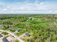 52 Lindsay Drive, Levant, ME 04456