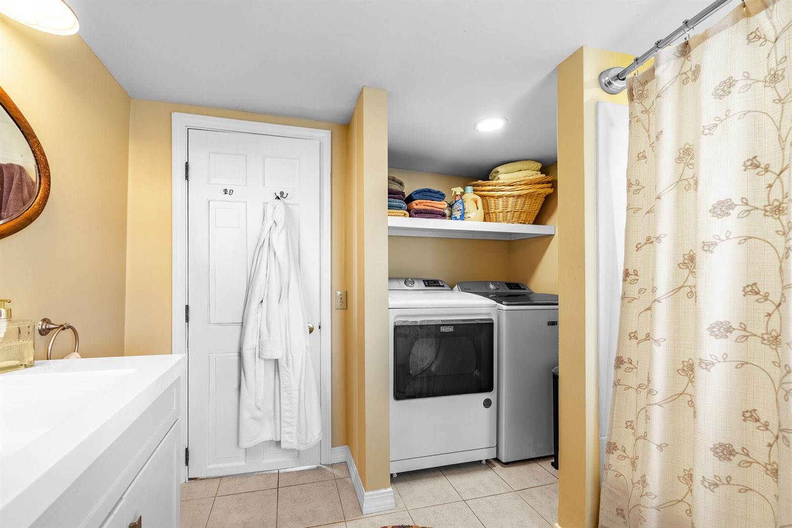 10 Pleasant Street, Winterport, ME 04496