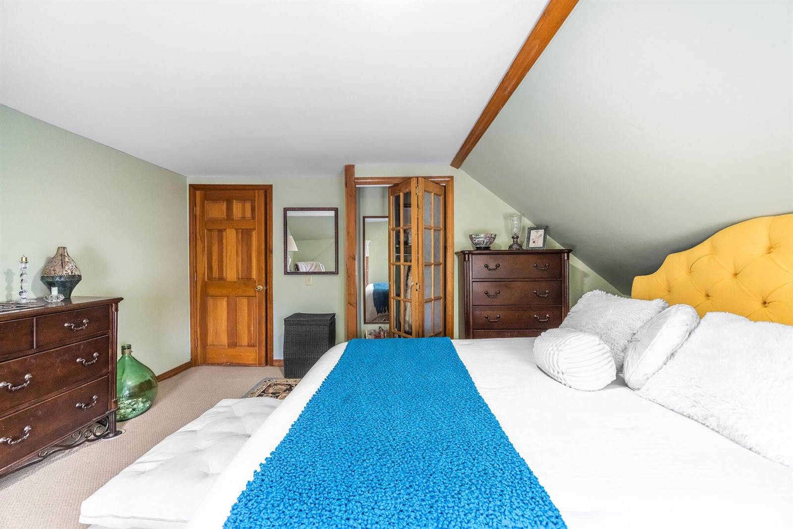 10 Pleasant Street, Winterport, ME 04496