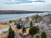 10 Pleasant Street, Winterport, ME 04496