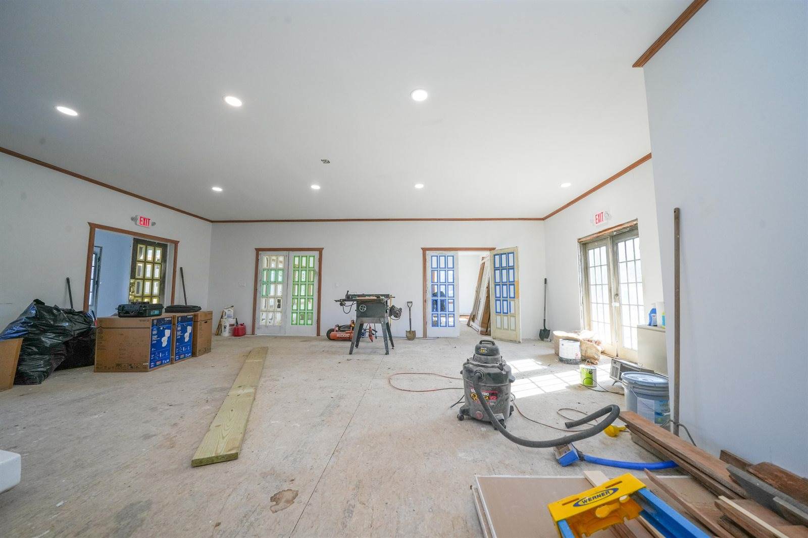 52 Augusta Road, Whitefield, ME 04353