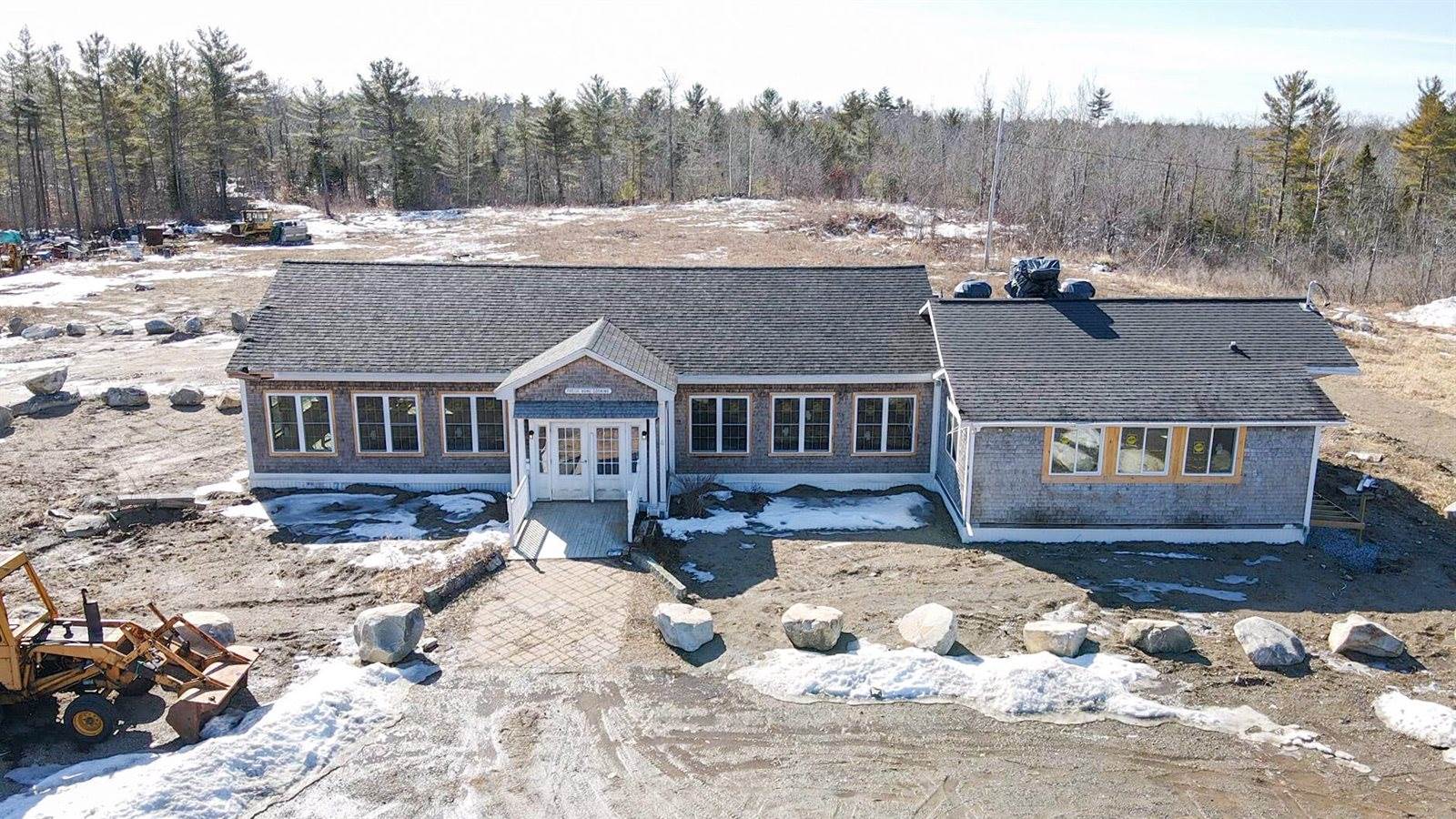 52 Augusta Road, Whitefield, ME 04353