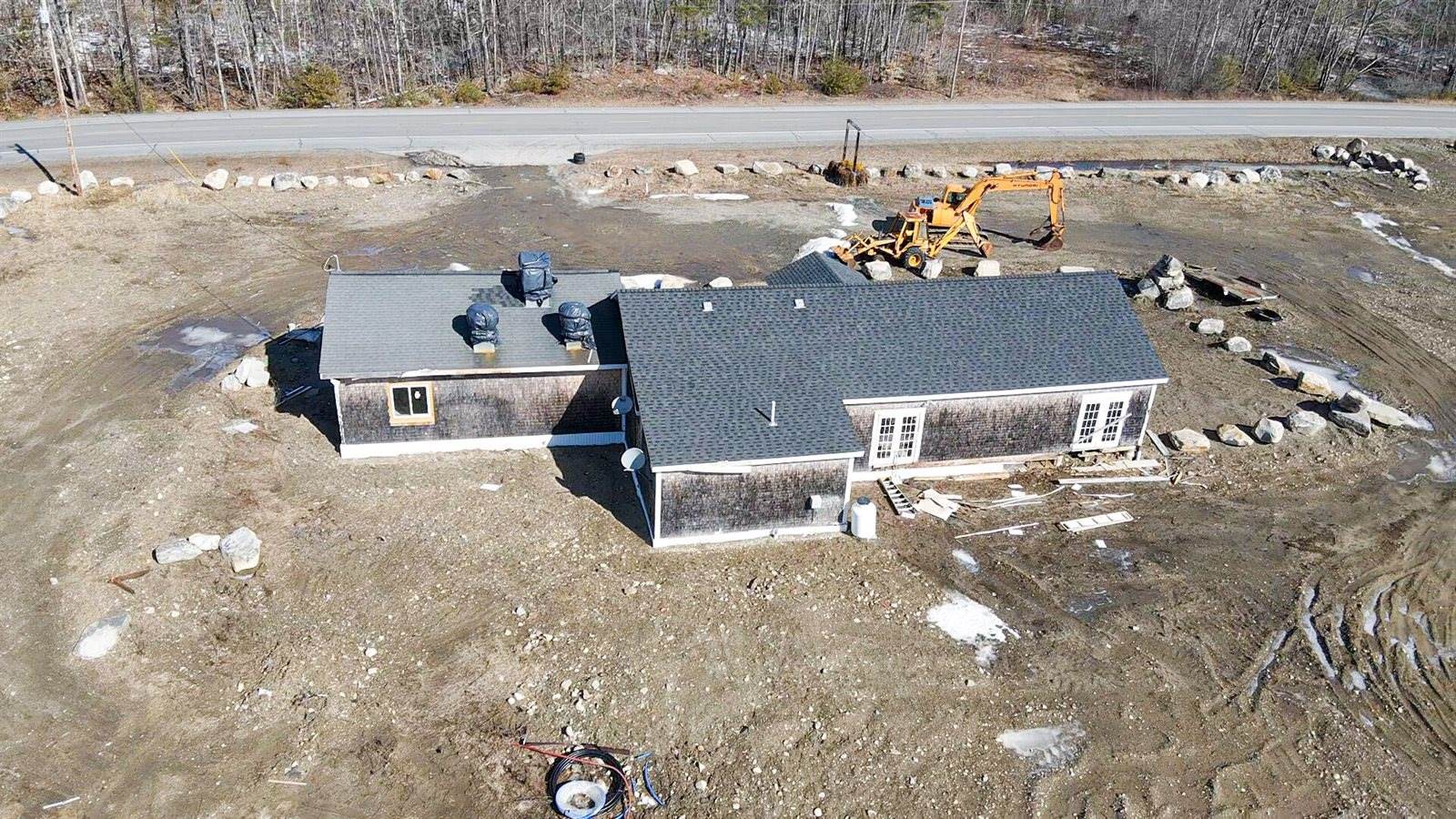 52 Augusta Road, Whitefield, ME 04353