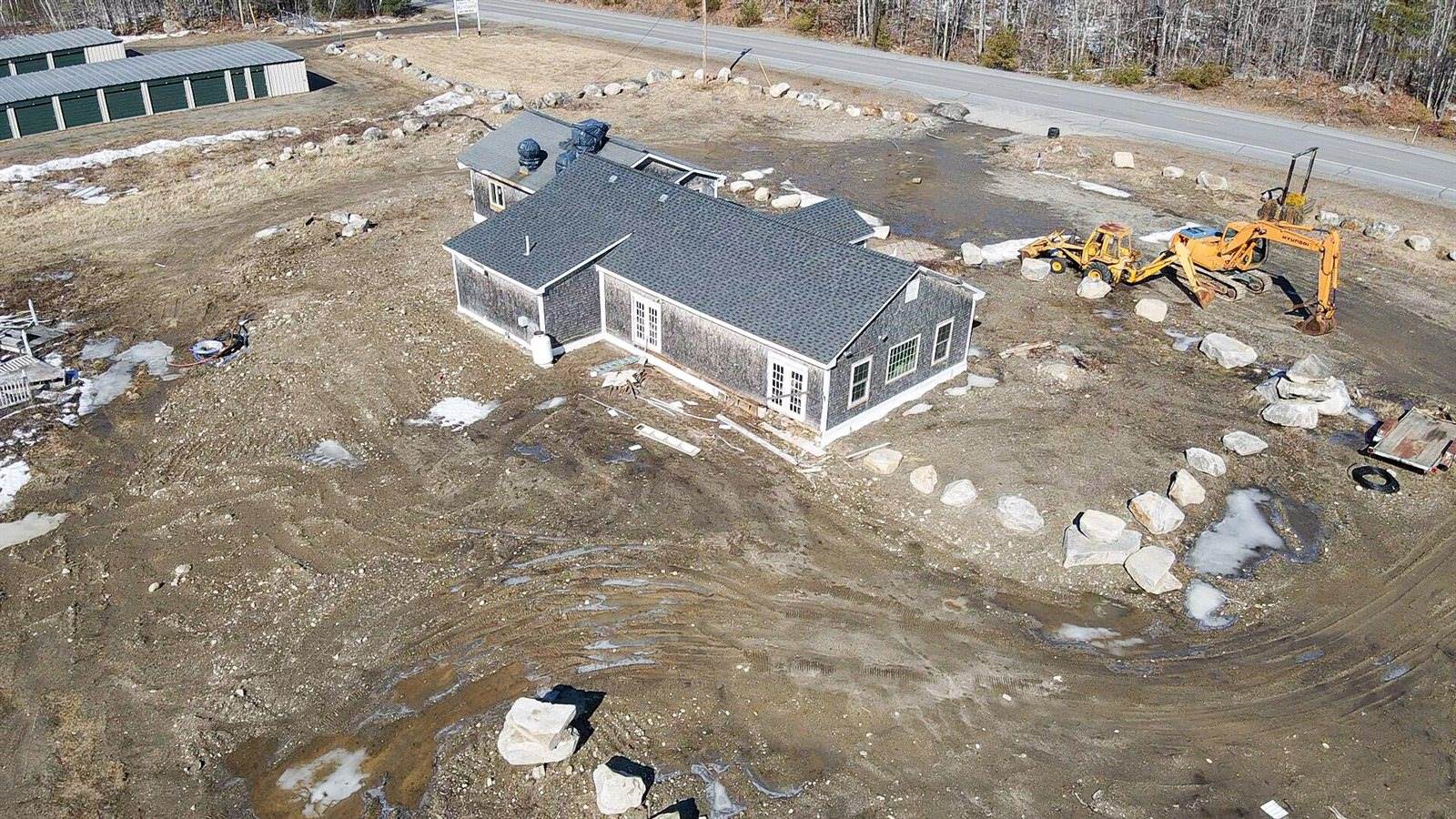 52 Augusta Road, Whitefield, ME 04353