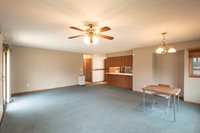 5940 NE 6th Street, Des Moines, IA 50313