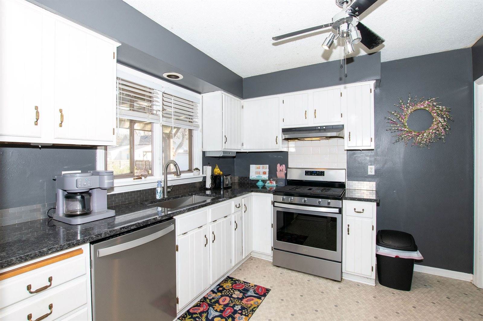 1204 North C Street, Indianola, IA 50125