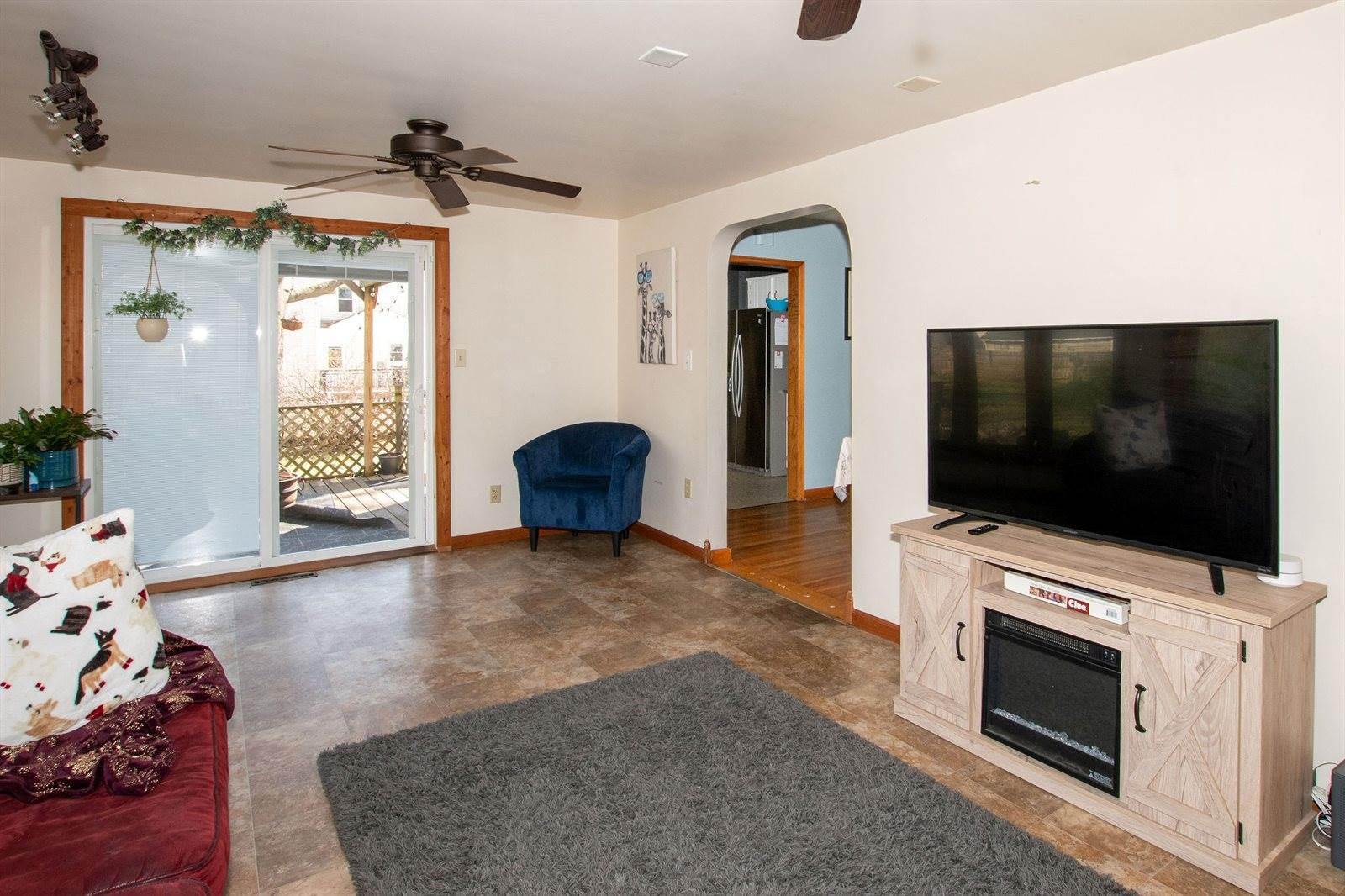 1204 North C Street, Indianola, IA 50125