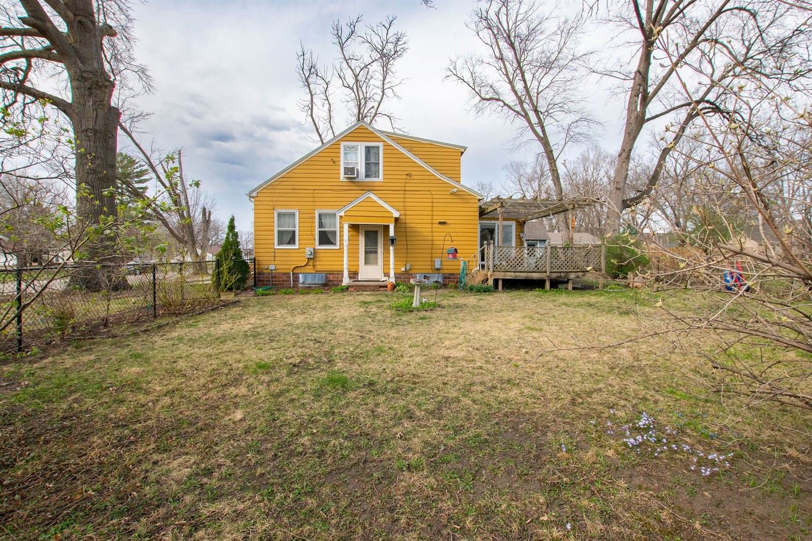 1204 North C Street, Indianola, IA 50125