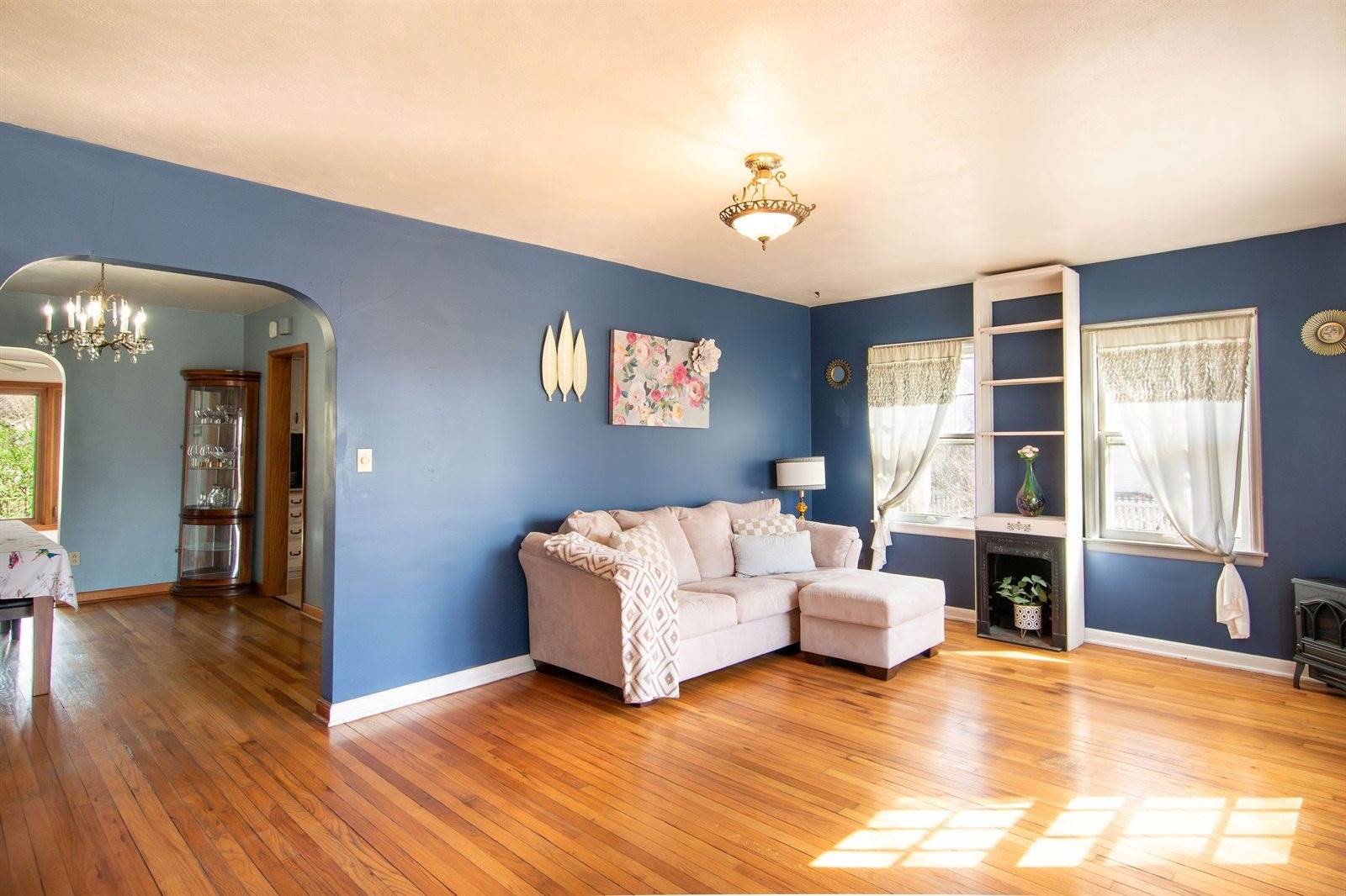 1204 North C Street, Indianola, IA 50125