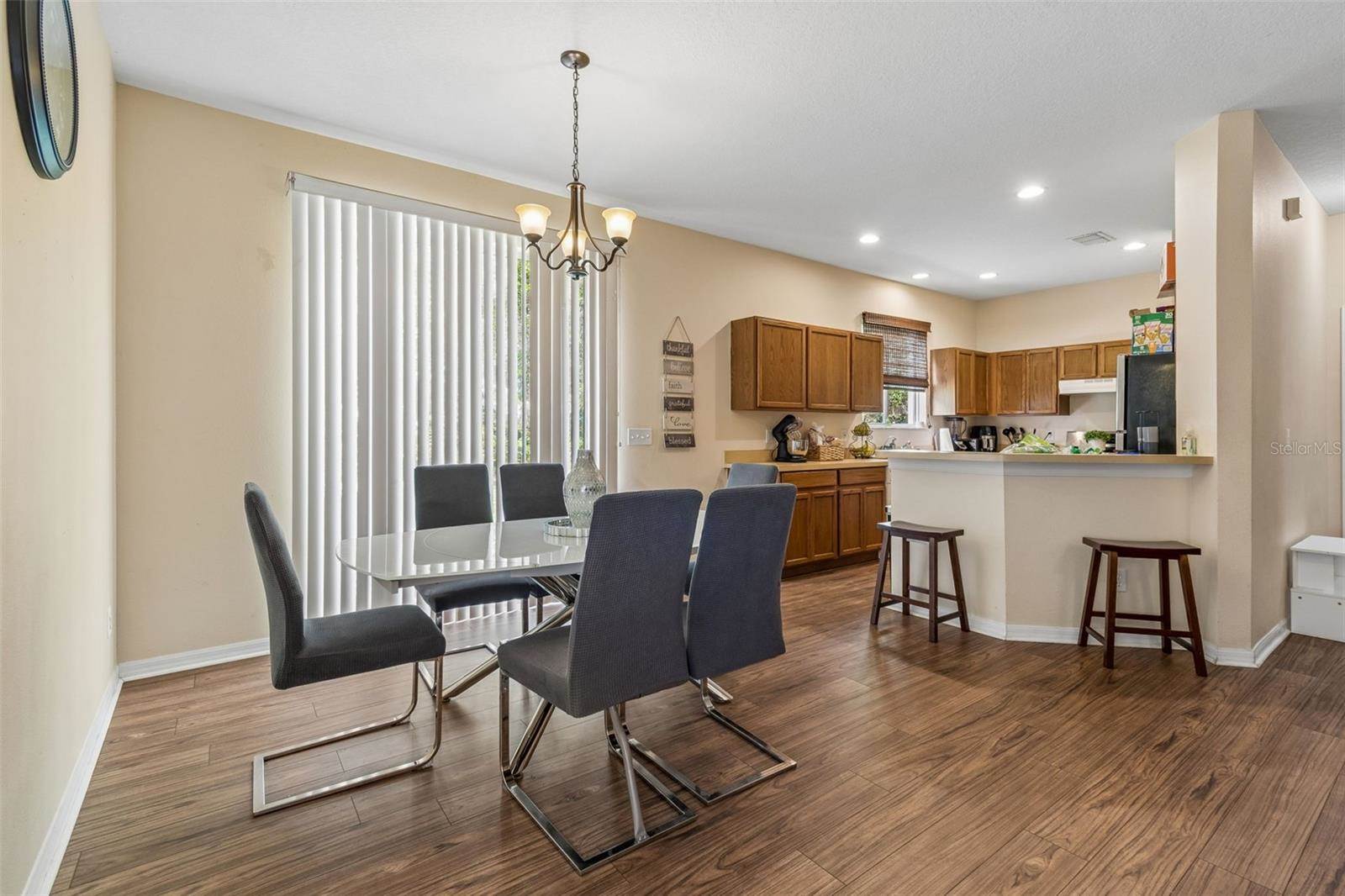 2401 Silvermoss Drive, Wesley Chapel, FL 33544