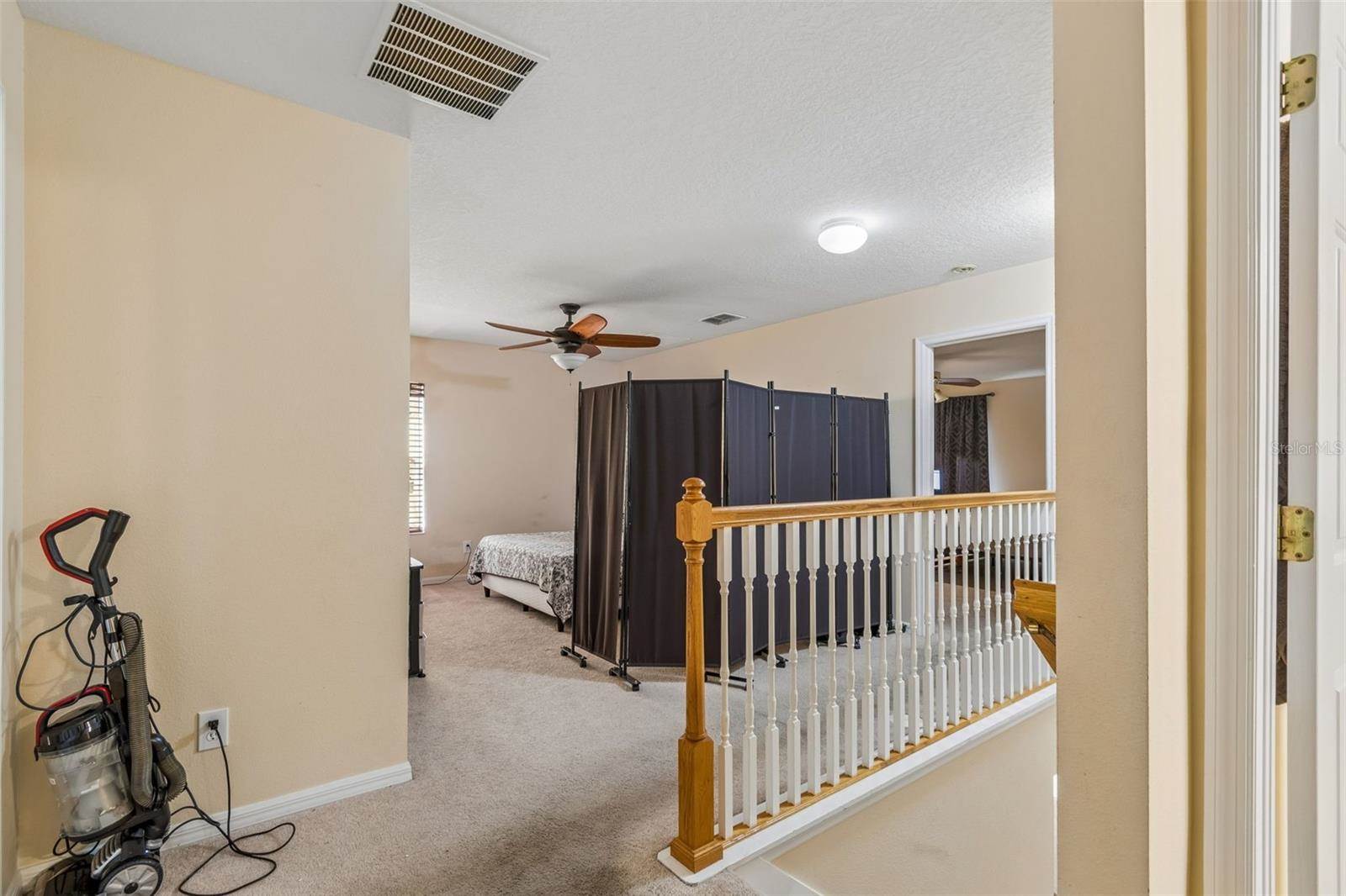 2401 Silvermoss Drive, Wesley Chapel, FL 33544