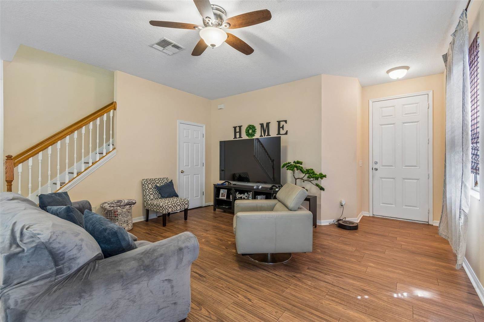 2401 Silvermoss Drive, Wesley Chapel, FL 33544