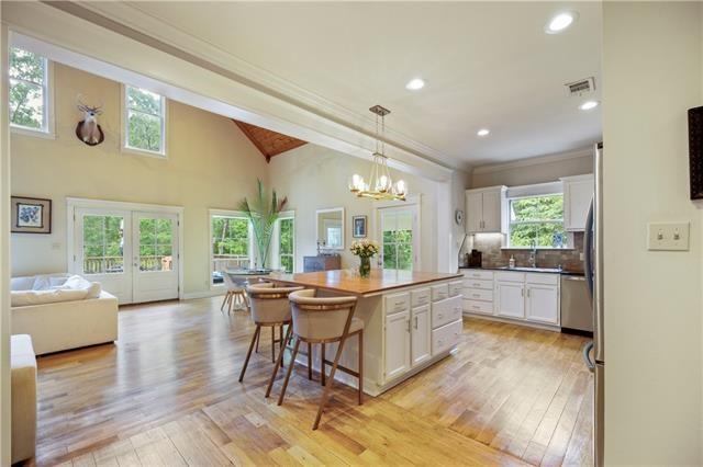 921 Carriage Way, Baton Rouge, LA 70808