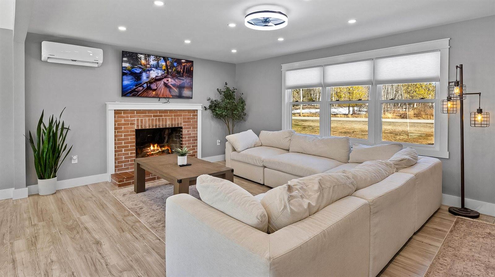 56 Wendy Acres Drive, Hermon, ME 04401