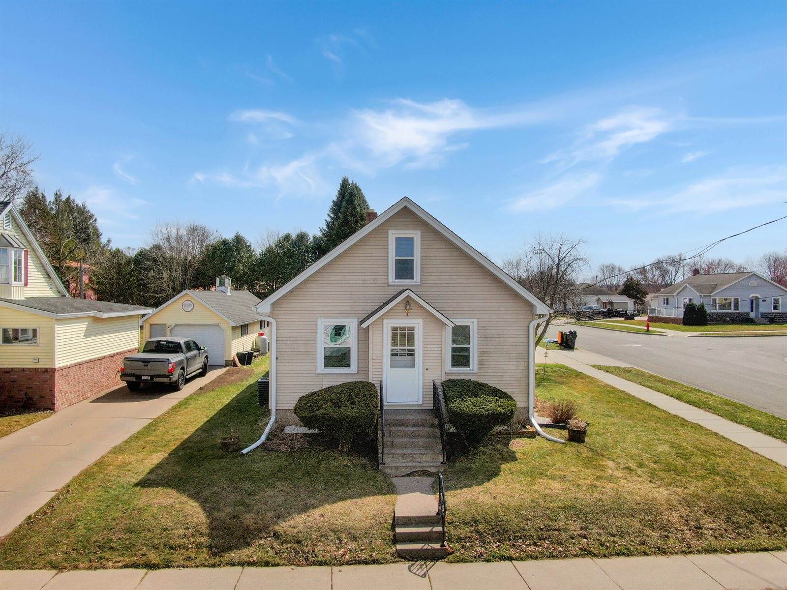 522 West Foster St, Tomah, WI 54660