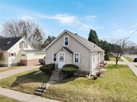 522 West Foster St, Tomah, WI 54660