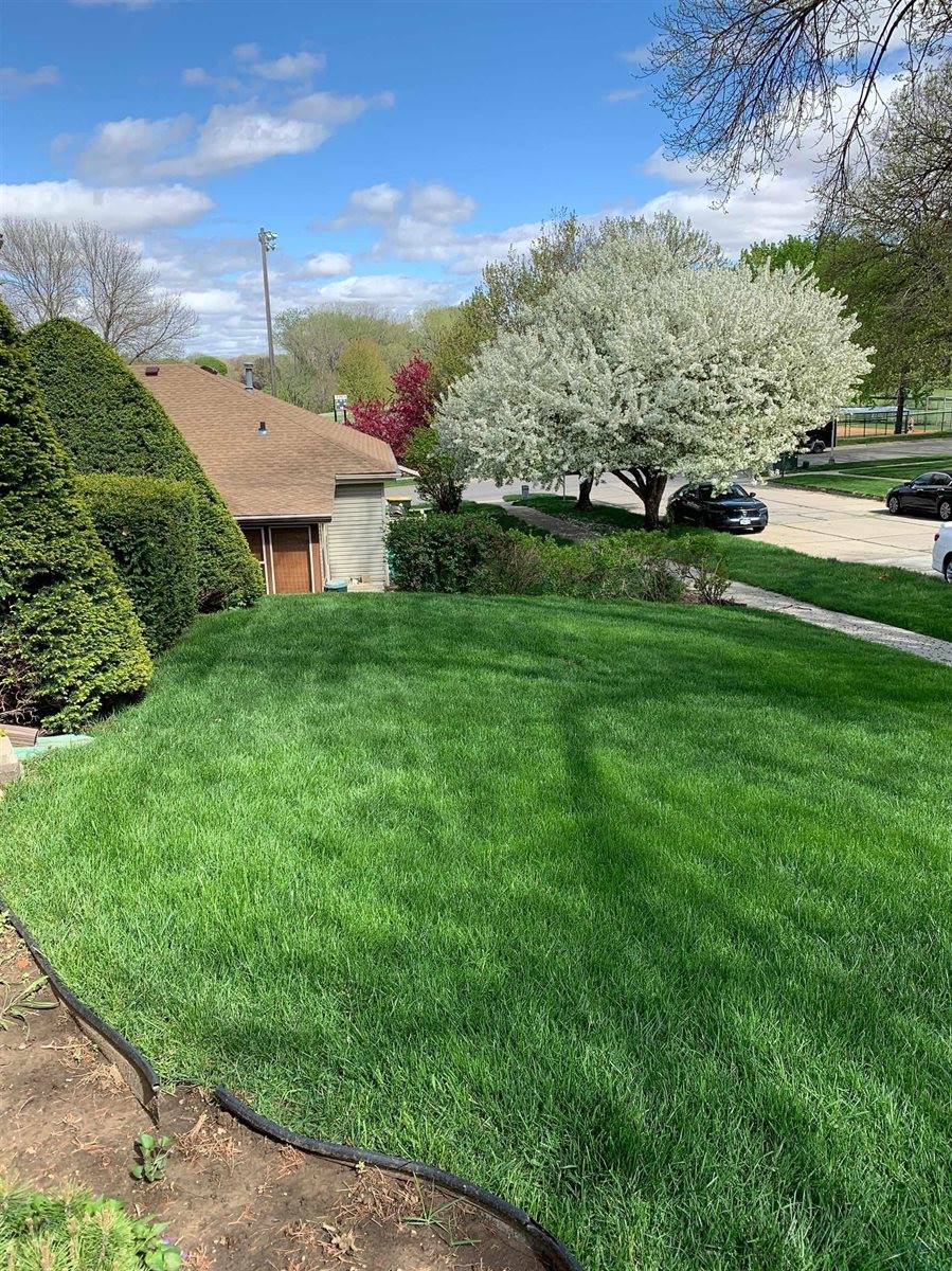 5001 Evergreen Lane, Sioux City, IA 51106