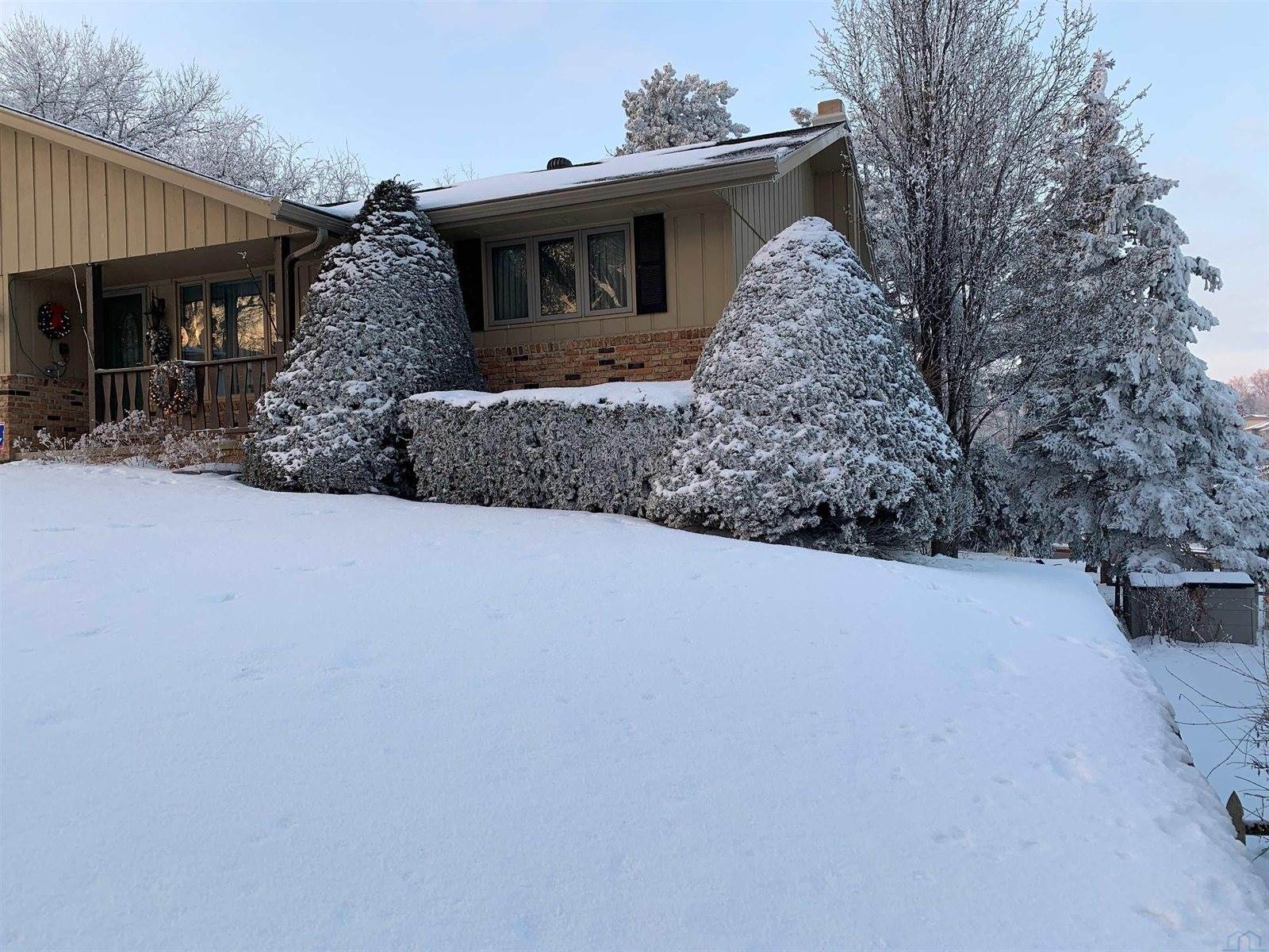 5001 Evergreen Lane, Sioux City, IA 51106