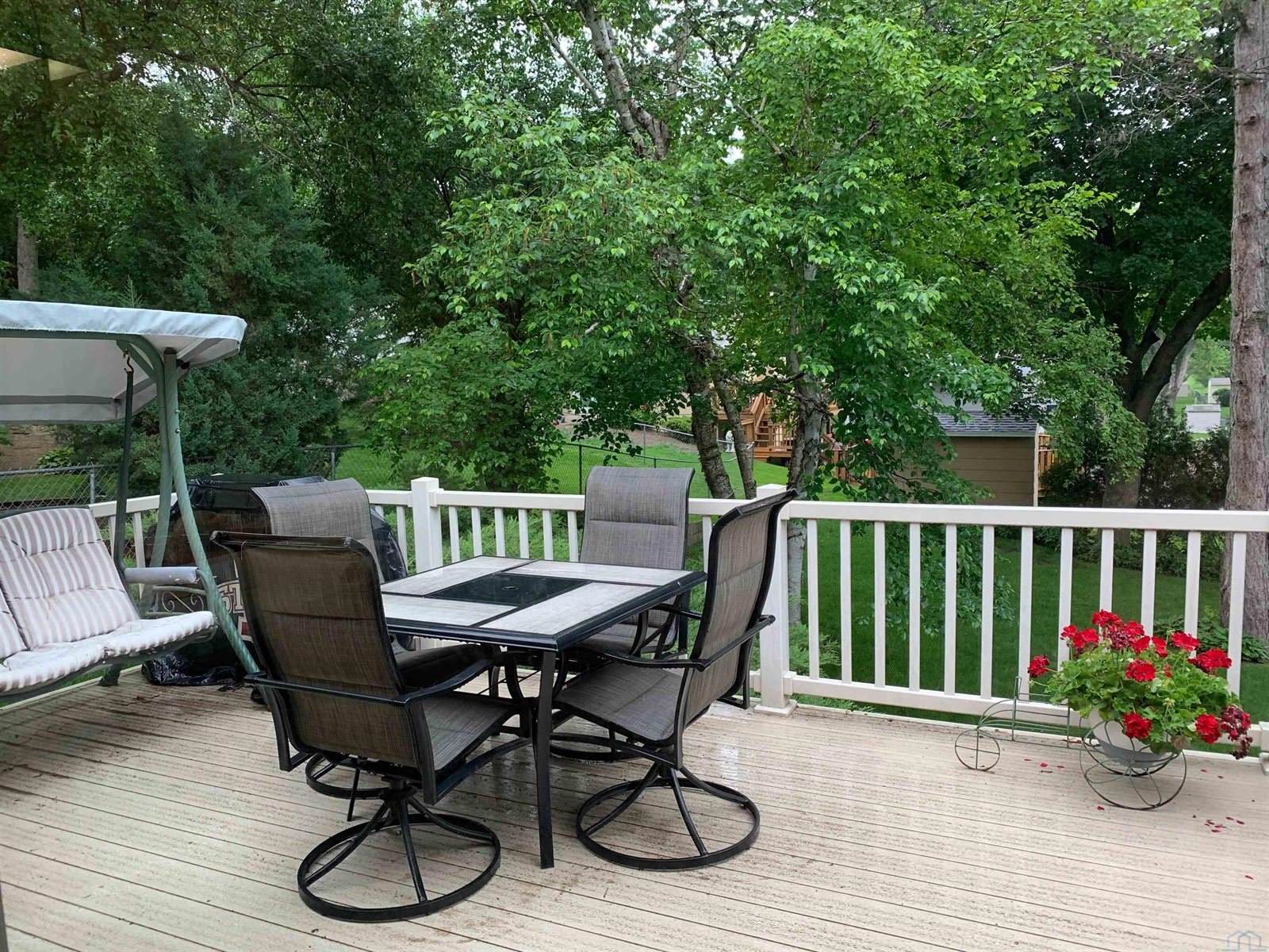 5001 Evergreen Lane, Sioux City, IA 51106