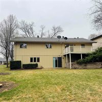 5001 Evergreen Lane, Sioux City, IA 51106