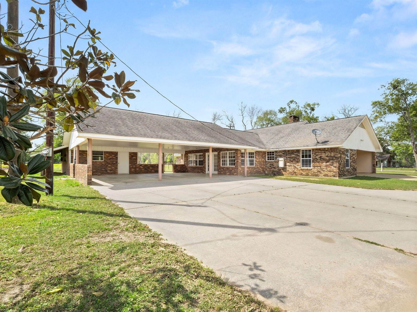 1960 Granberry Rd, DeRidder, LA 70634