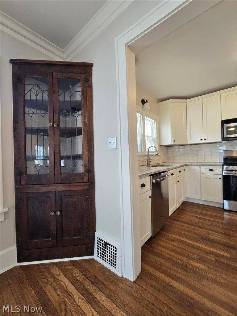 13839 Clifton Boulevard, #2, Lakewood, OH 44107