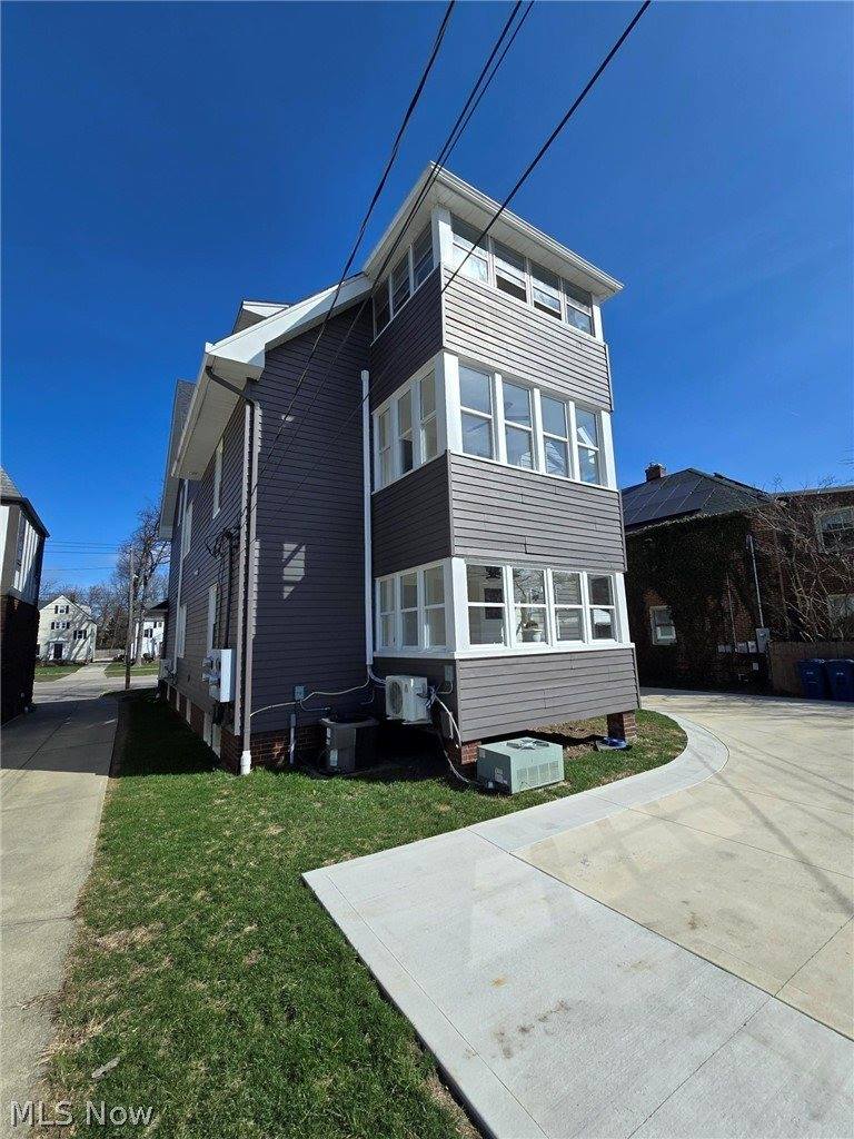 13839 Clifton Boulevard, #2, Lakewood, OH 44107