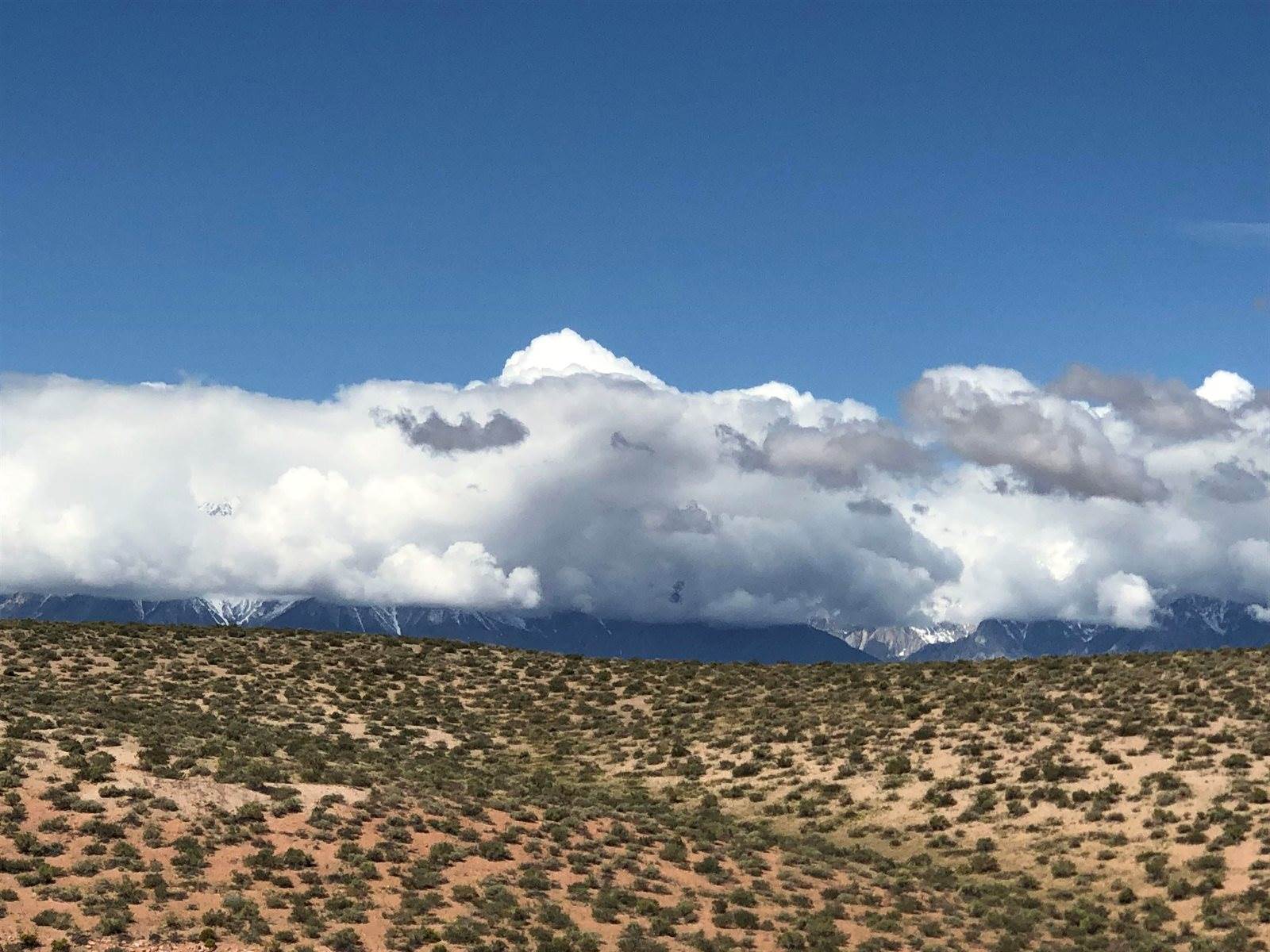 000 Pumice Mill Road, Chalfant, CA 93514