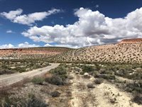 000 Pumice Mill Road, Chalfant, CA 93514