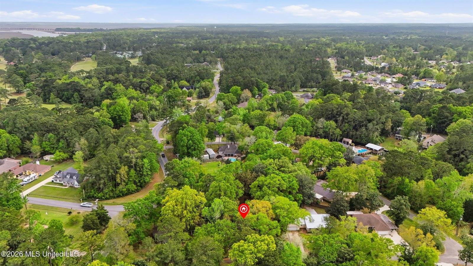 1909 Hemlock Drive, Gautier, MS 39553