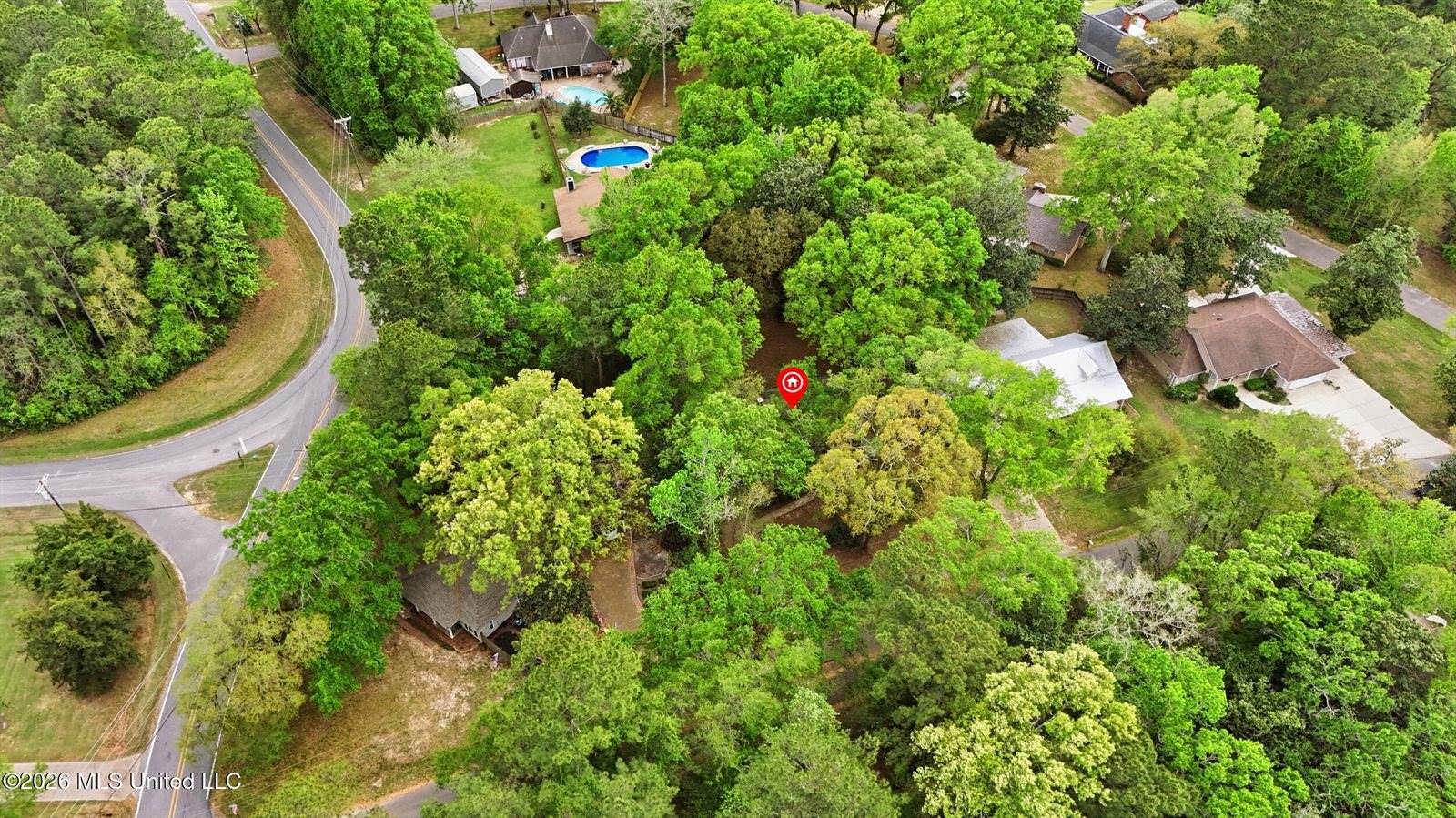 1909 Hemlock Drive, Gautier, MS 39553