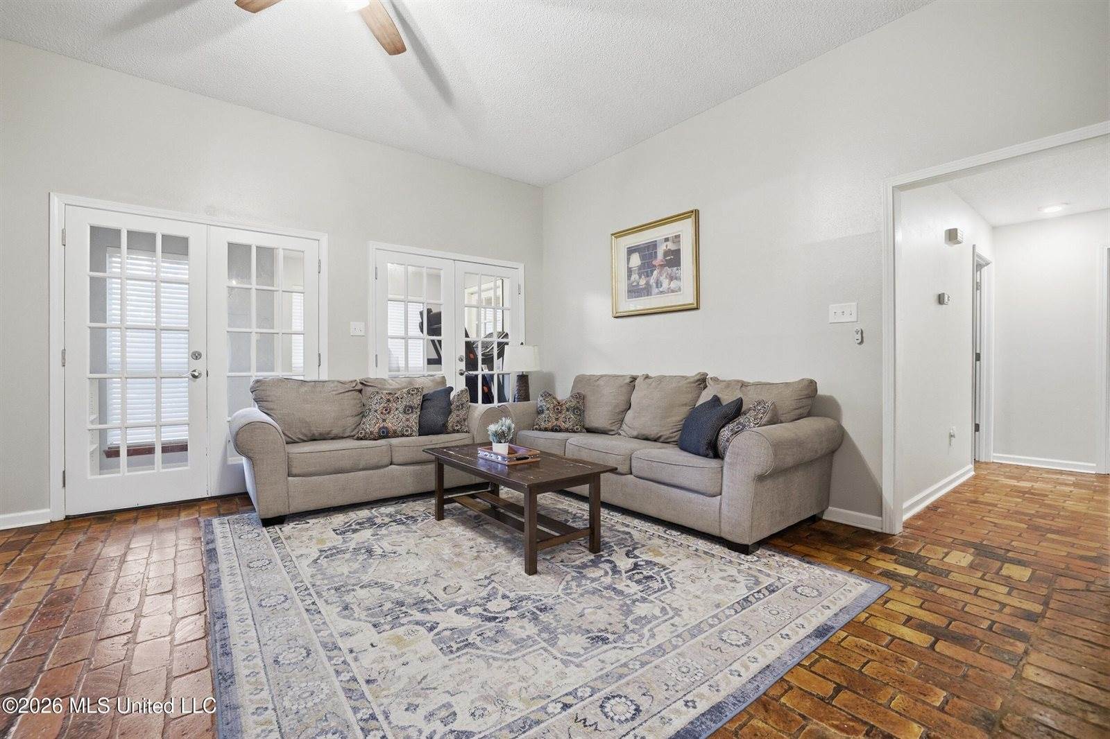 1909 Hemlock Drive, Gautier, MS 39553