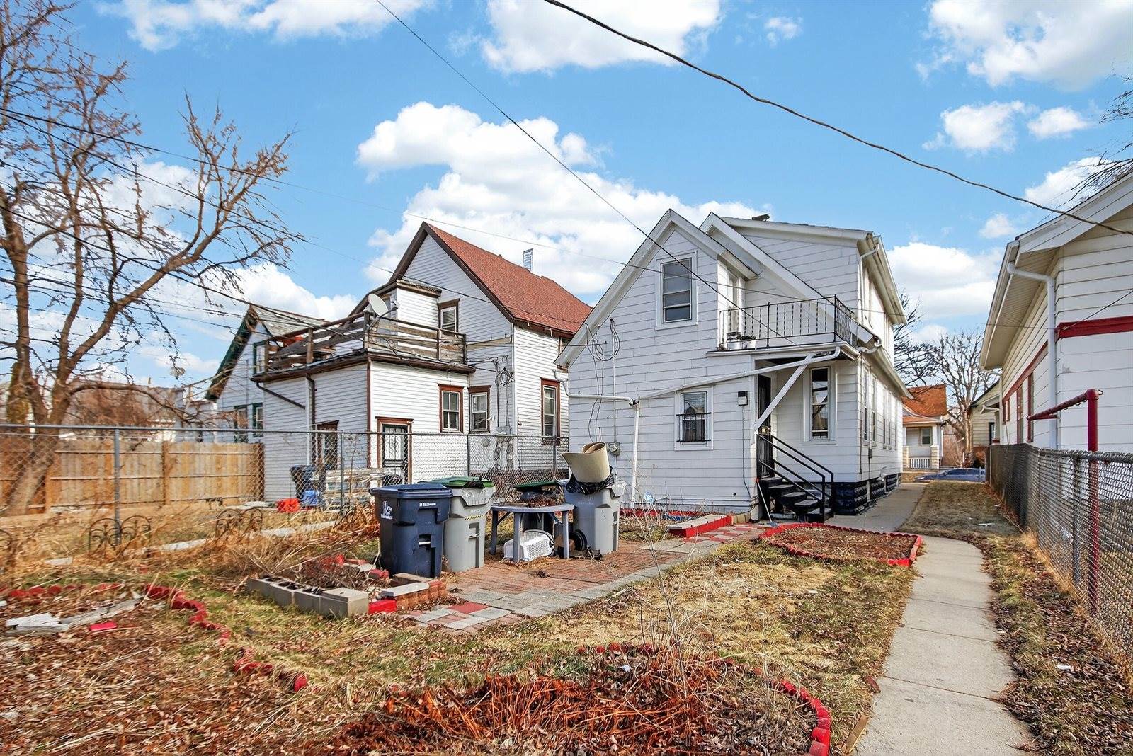 3529 North 11th St, Milwaukee, WI 53206