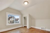 3529 North 11th St, Milwaukee, WI 53206