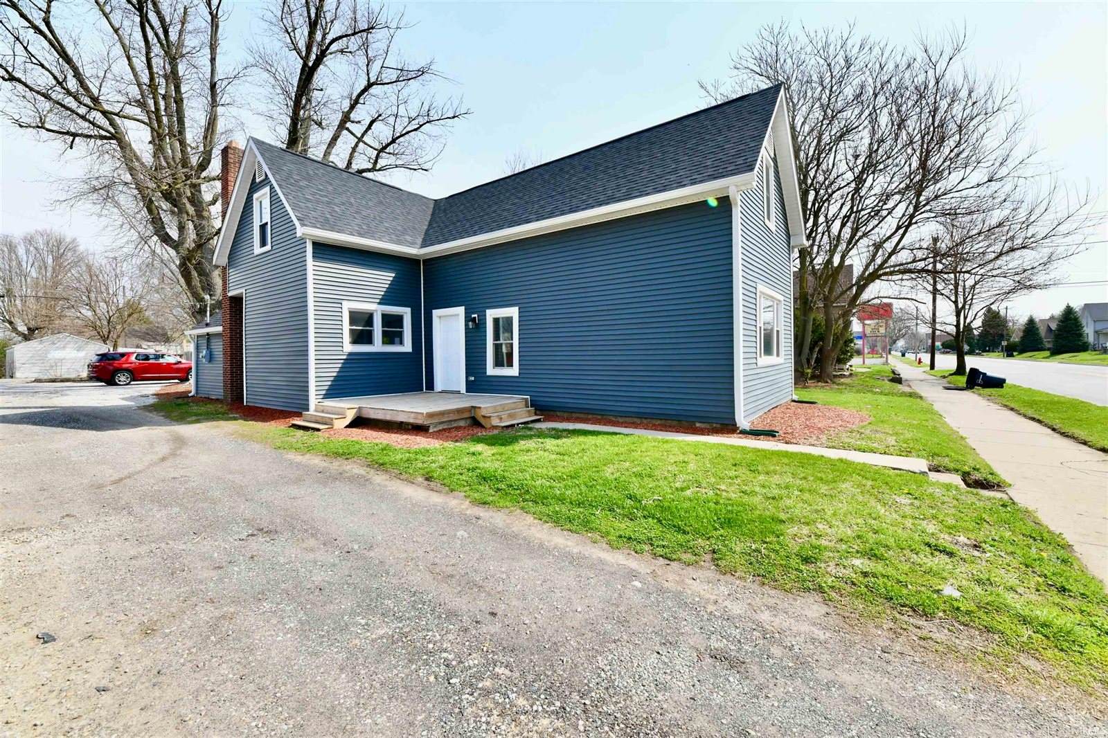 1926 Main Street, Elwood, IN 46036