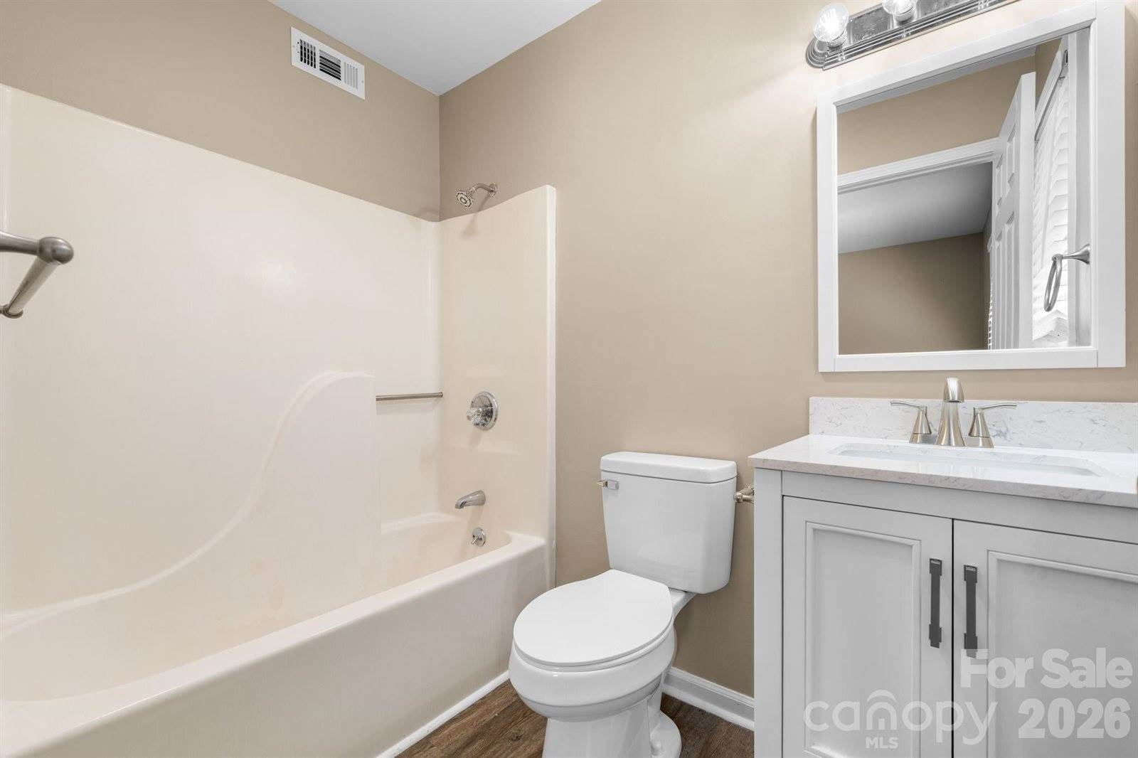 525 12th Street SW, #30, Hickory, NC 28602