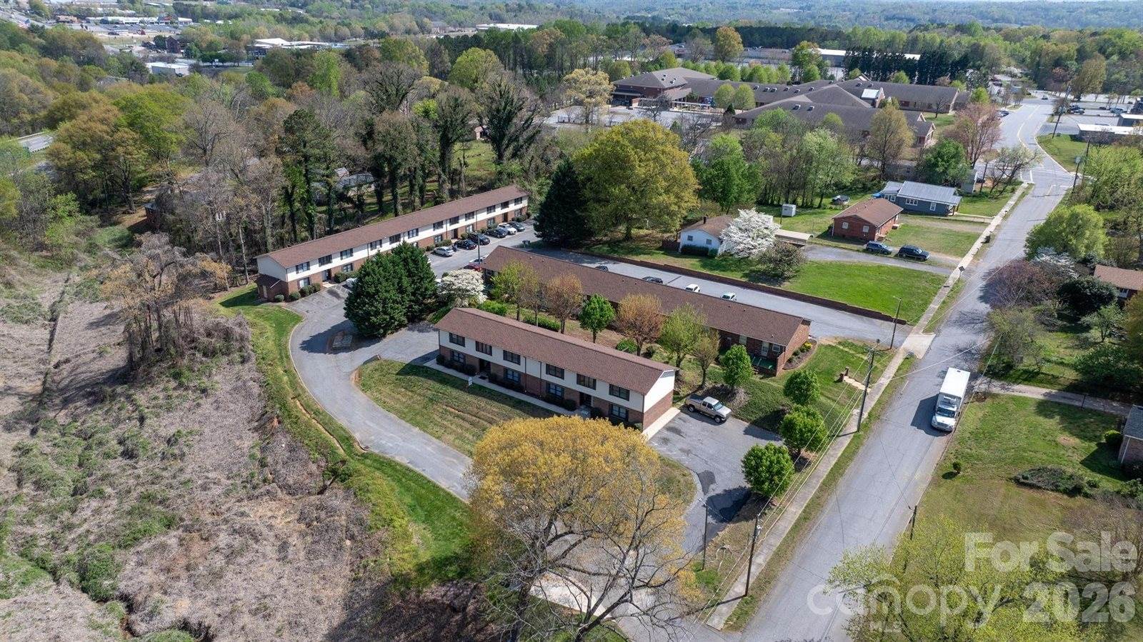 525 12th Street SW, #30, Hickory, NC 28602