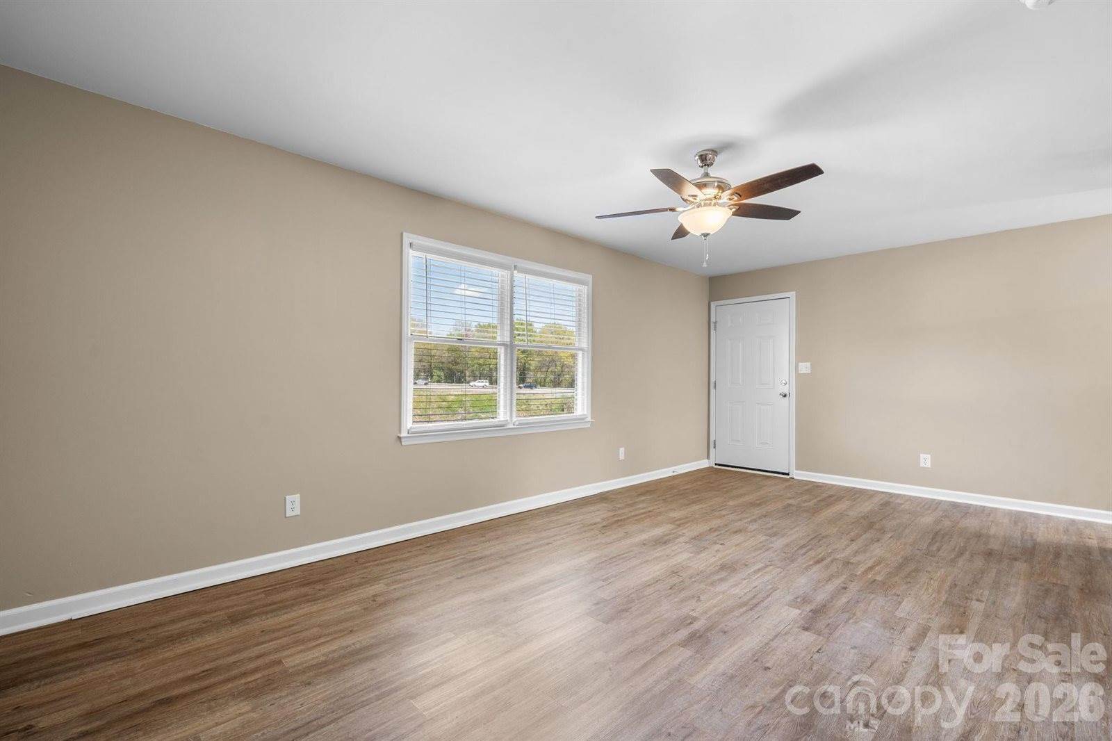 525 12th Street SW, #30, Hickory, NC 28602