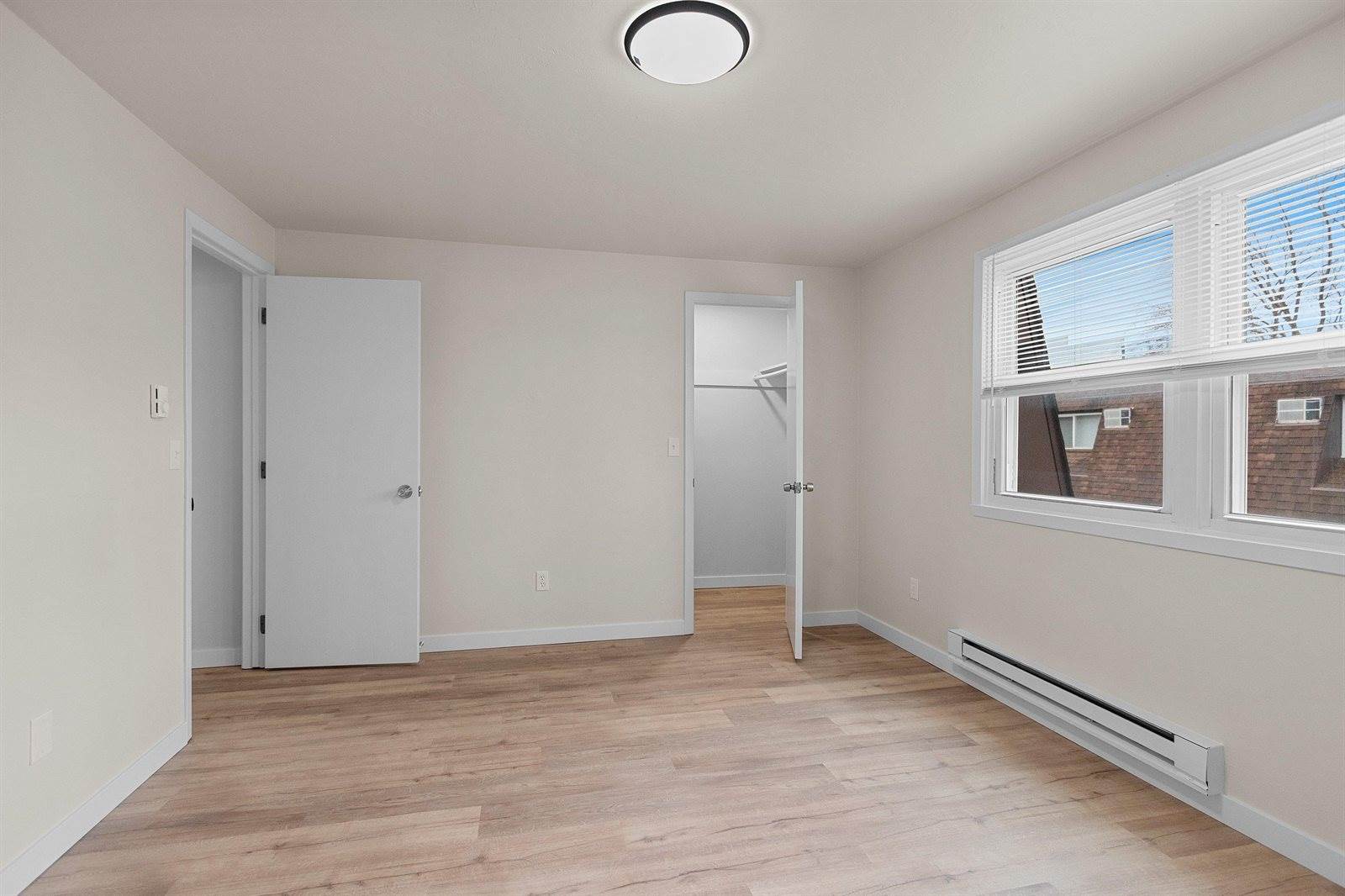 2130 Elmview Drive, Ashwaubenon, WI 54304