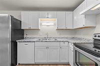 2130 Elmview Drive, Ashwaubenon, WI 54304