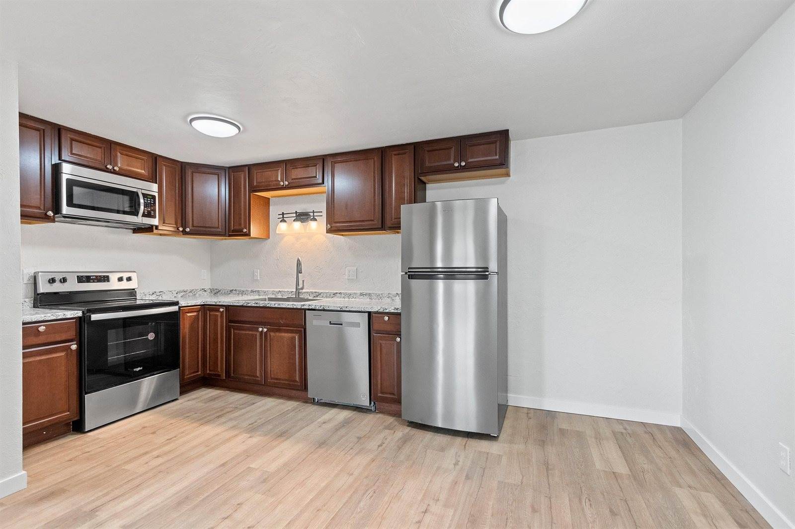 2130 Elmview Drive, Ashwaubenon, WI 54304