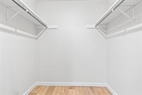 2130 Elmview Drive, Ashwaubenon, WI 54304